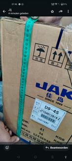 Twee naaimachines: JAIK D9 (5-draads overlock) en JAIK H7 (n, Ophalen of Verzenden, Zo goed als nieuw