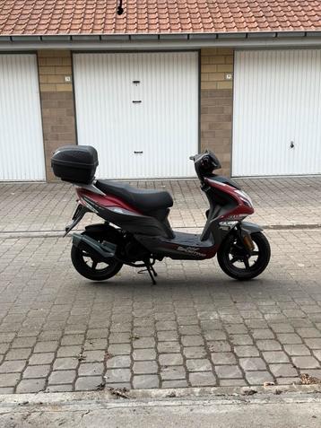 Brommer a klasse, Enlèvement