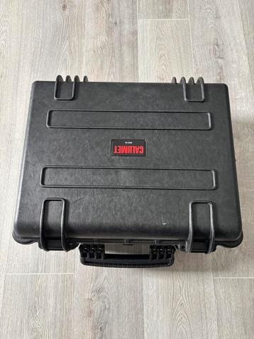 Waterdichte flight case voor camera en video materiaal beschikbaar voor biedingen