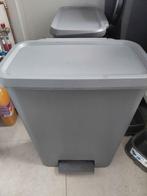 2 grandes poubelle ikea, Huis en Inrichting, Woonaccessoires | Prullenbakken, 40 liter of meer, Ophalen, Zo goed als nieuw, Met pedaal