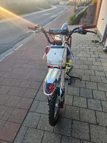Pitbike kader,cross kader beschikbaar voor biedingen