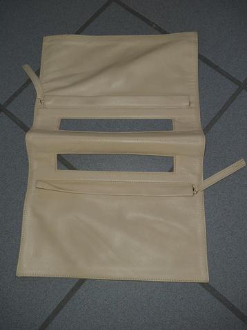 Petite pochette lancel, Enlèvement, Comme neuf