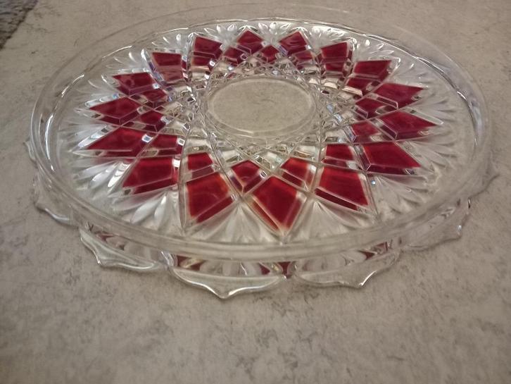 Superbe plat de présentation pour tartes/gâteaux, Maison & Meubles, Cuisine | Vaisselle, Neuf, Autres types, Autres styles, Verre