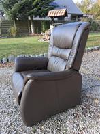 Elektrische relax/ sta-op-zetel, Huis en Inrichting, Fauteuils, Ophalen, Zo goed als nieuw