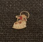 PIN - USCB - FOOTBALL - VOETBAL, Verzamelen, Speldjes, Pins en Buttons, Verzenden, Gebruikt, Sport, Speldje of Pin
