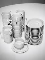 Hotelporselein tassen en ondertassen, Huis en Inrichting, Ophalen, Zo goed als nieuw