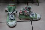 Mooie „" Esprit "” sneakers van groen canvas Hoge schacht ma, Kinderen en Baby's, Kinderkleding | Schoenen en Sokken, Gebruikt