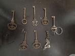 Ancienne clefs d'armoire, Ophalen of Verzenden