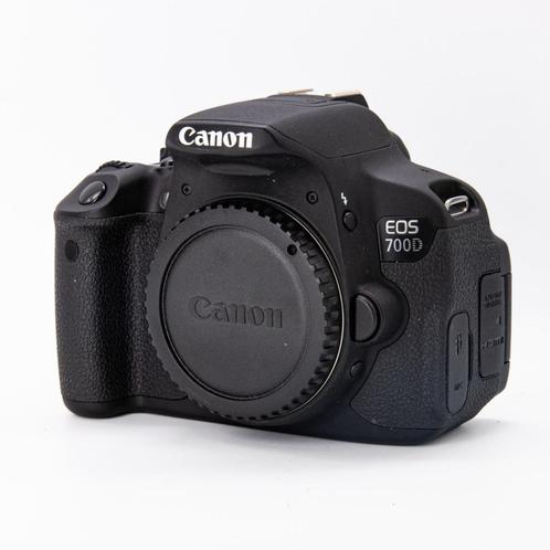 Canon EOS 700D  <2k clics, Audio, Tv en Foto, Fotocamera's Digitaal, Zo goed als nieuw, Spiegelreflex, Canon, Ophalen of Verzenden