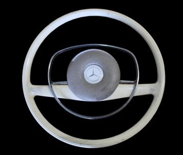 Stuurwiel Mercedes w108 / W114 / coupe wit met naaf