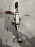 Vieille chignole ou foreuse à main, Enlèvement ou Envoi, Utilisé