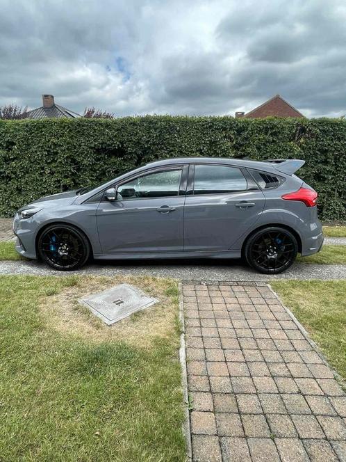 *Ford focus RS mk3*, Auto's, Ford, Particulier, Focus, 4x4, ABS, Centrale vergrendeling, Keyless entry, Radio, USB, Zwart, Zwart