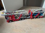 Lego Technic 42098 Autotransport met voertuig, Kinderen en Baby's, Speelgoed | Duplo en Lego, Ophalen, Zo goed als nieuw, Complete set