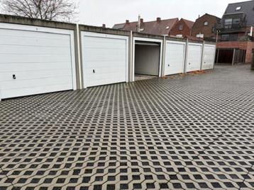 TE HUUR GARAGEBOX MEULEBEKE ONZE-LIEVE-VROUWSTR. 43 beschikbaar voor biedingen