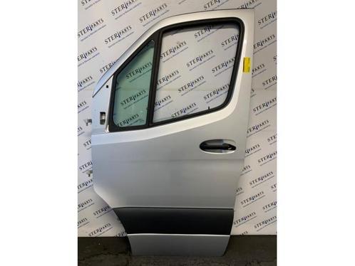 Portier 2Deurs links van een Mercedes Sprinter (775), Auto-onderdelen, Carrosserie, Deur, Mercedes-Benz, Gebruikt, 3 maanden garantie