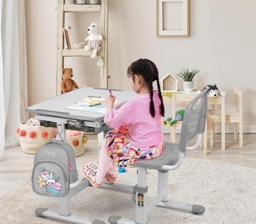 Bureau pour enfant mixte? réglable avec l'âge (NEUF et EMBAL, Enfants & Bébés, Chambre d'enfant | Tables & Chaises, Neuf, Enlèvement