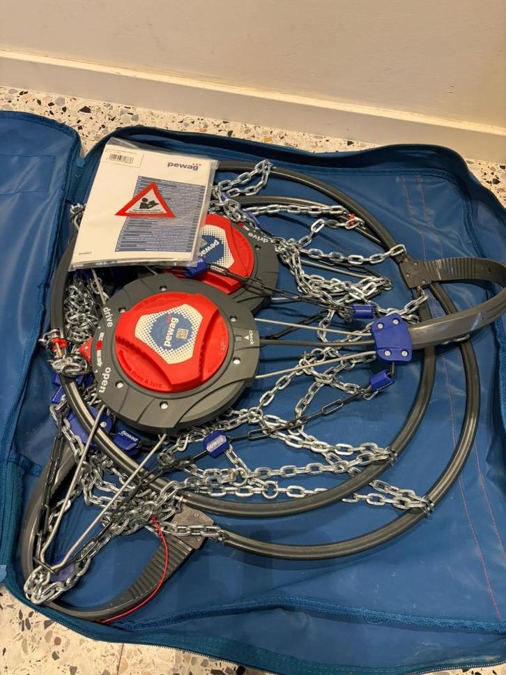 Automatische sneeuwkettingen Pewag Servomatic SUV RSM 76 V, Auto diversen, Sneeuwkettingen, Nieuw, Ophalen