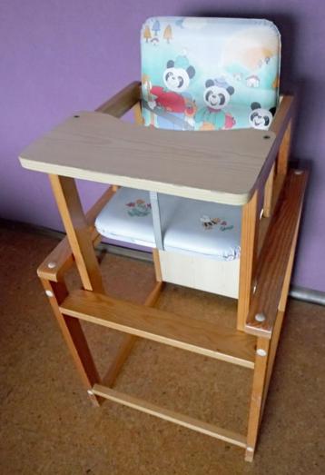 Kinderstoel Kubus : 'tafeltje-stoeltje'-model