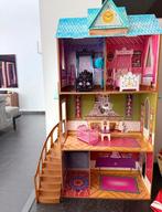 Barbiehuis met 3 verdiepen en meubels, Kinderen en Baby's, Ophalen, Poppenhuis