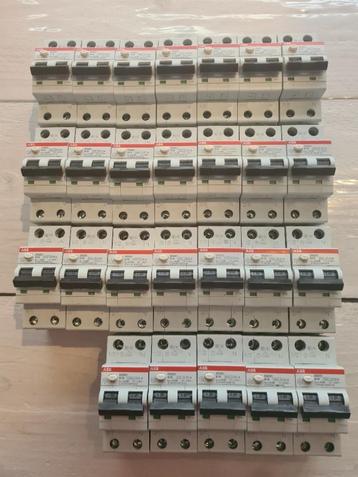 ABB aardlekautomaat 1-P+N 16A B-kar 300mA beschikbaar voor biedingen