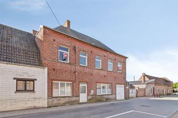 Maison à vendre à Jollain-Merlin, 5 chambres beschikbaar voor biedingen