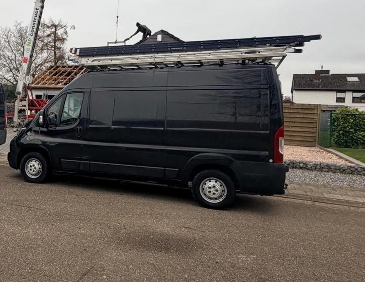 Peugeot boxer /2018 / 2 liter  euro 6 b. Zwart L2h2, Auto's, Peugeot, Particulier, Boxer, Airbags, Airconditioning, Bluetooth