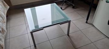 Moderne salontafel staal glas (perf staat) beschikbaar voor biedingen
