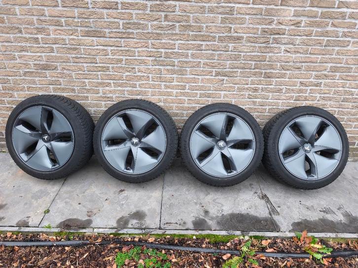Tesla Model 3 wielenset All Seasons Michelin 235/45/18, Auto's, Tesla, Particulier, Te koop, Model 3, Elektrisch, Ophalen