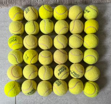 Tennisballen beschikbaar voor biedingen