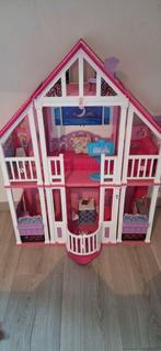 Barbiehuis California, Kinderen en Baby's, Ophalen, Zo goed als nieuw, Poppenhuis