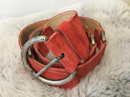 Envoi possible . Ceinture en cuir Terre Bleue. Taille 38, Vêtements | Femmes, Ceintures, Ceinture, Cuir véritable