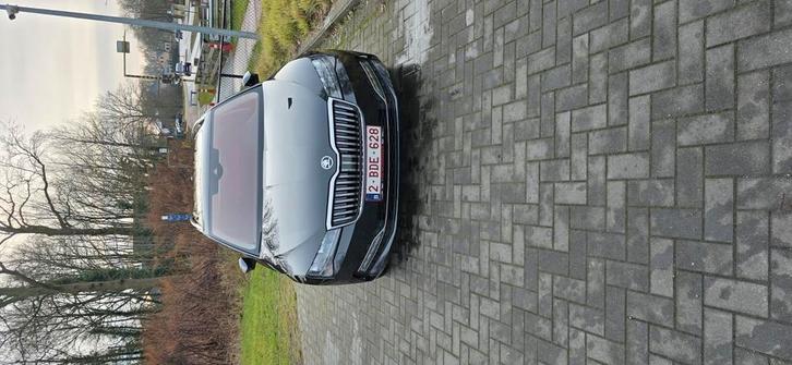 Veel opties sperb, Autos, Skoda, Particulier, Superb, ABS, Caméra de recul, Phares directionnels, Airbags, Air conditionné, Alarme