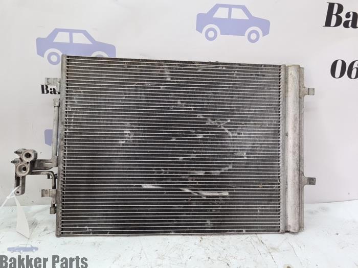 Radiateur clim d'un Volvo V70, Autos : Pièces & Accessoires, Autres pièces automobiles, Volvo, Utilisé, 3 mois de garantie