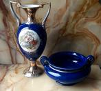 Amphore et un bol à bonbons en bleu cobalt, Italie, Envoi