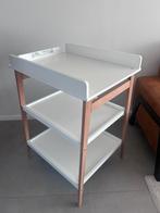 Verzorgingstafel Quax in goede staat, Kinderen en Baby's, Kinderkamer | Commodes en Kasten, Ophalen, Gebruikt, Minder dan 75 cm