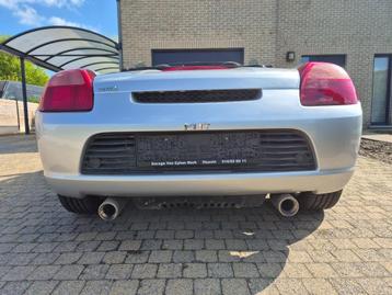 auto, Auto's, Toyota, 4 cilinders, Cabriolet, Handgeschakeld, 2 zetels