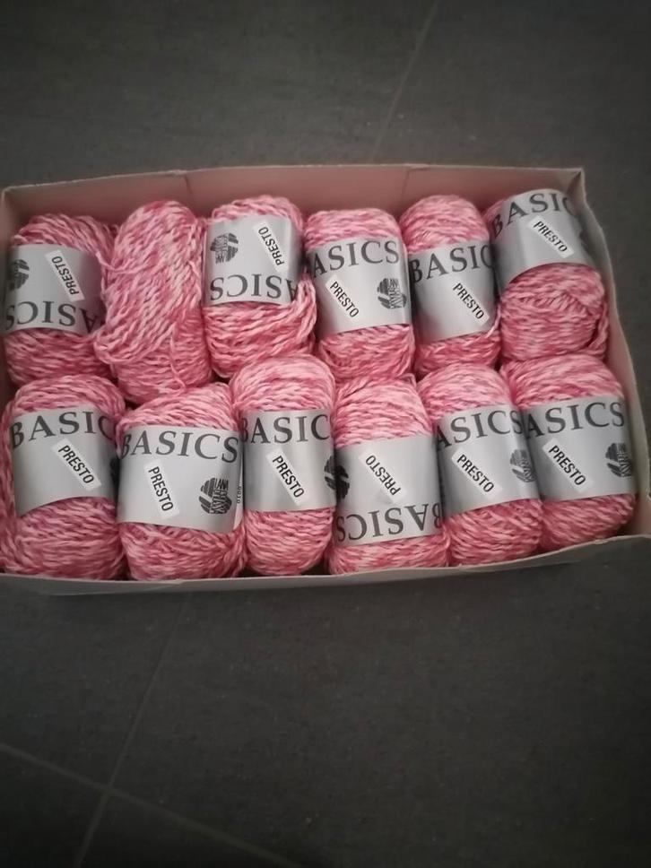 brei en haakwol, Hobby en Vrije tijd, Breien en Haken, Nieuw, Breien of Haken, Wol of Garen, Ophalen