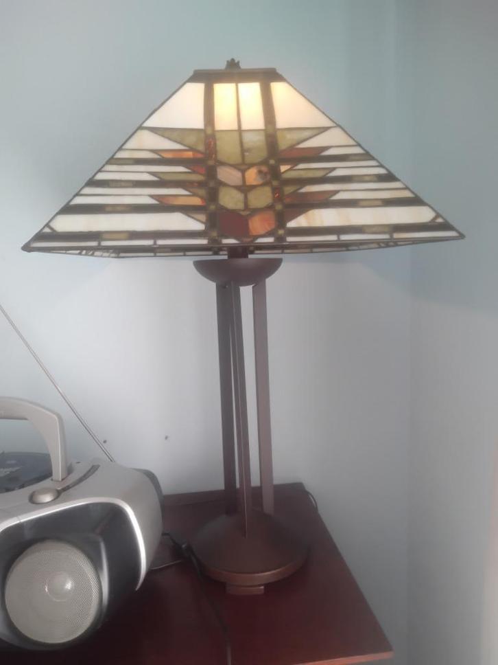 Tiffany, tafellamp, art deco, 75 cm hoog, 100 % in orde., Huis en Inrichting, Lampen | Tafellampen, Zo goed als nieuw, 75 cm of meer