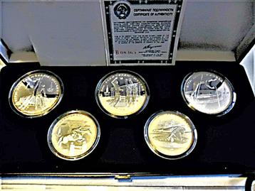 Zilveren munt 3 x 10 roebel + 2 x 5 roebels O.J. 1980  beschikbaar voor biedingen