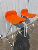 2 vintage retro barkrukken wit/oranje, Ophalen