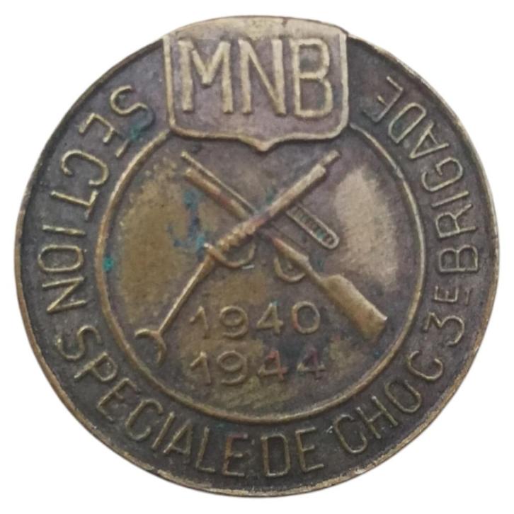 MNB - Section Speciale de Choc 3e Brigade - knoopsgatinsigne, Verzamelen, Militaria | Tweede Wereldoorlog, Overige soorten, Embleem of Badge