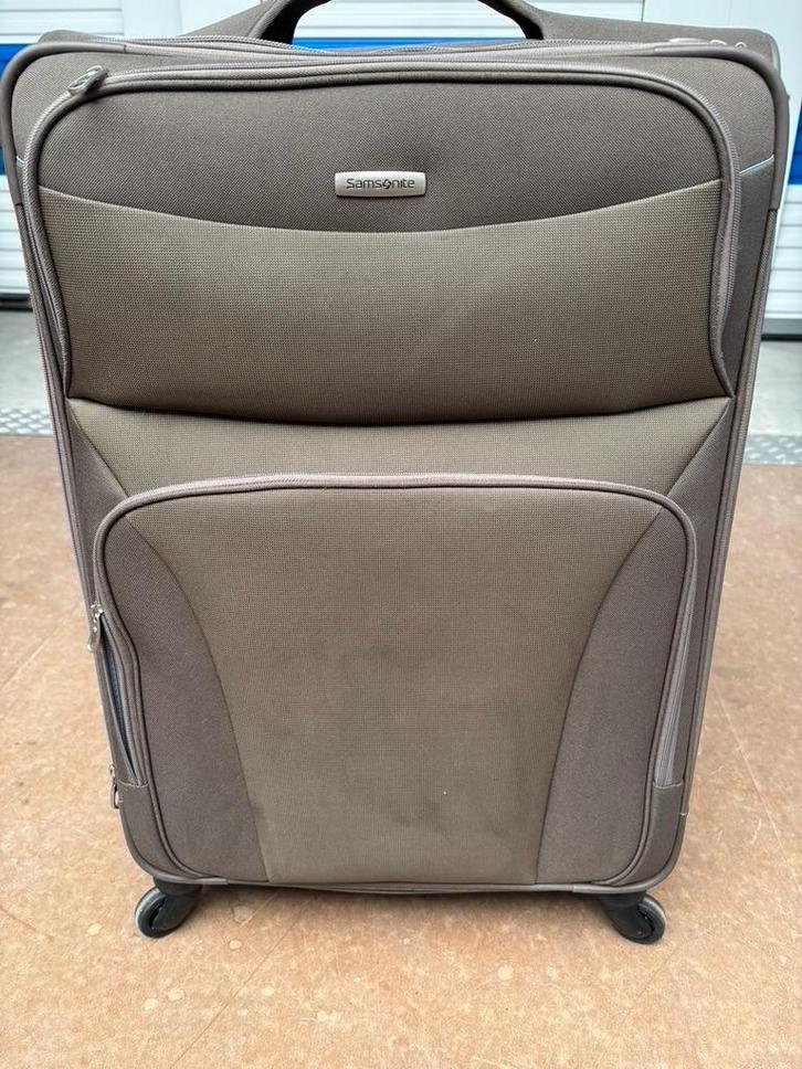 Valiezen, Handtassen en Accessoires, Koffers, Zacht kunststof, Wieltjes, Ophalen