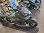 Yamaha Tmax Sword Grey ACTIE!!!! €13099, Motoren, 562 cc, Bedrijf, 12 t/m 35 kW, 2 cilinders