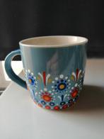 Mug en porcelaine décoré à la main, Enlèvement ou Envoi, Comme neuf, Porcelaine