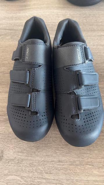 Shimano RC1 blauw - maat 42 beschikbaar voor biedingen