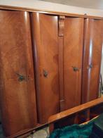 Antieke slaapkamer, Ophalen