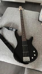 Elektrische basgitaar İbanez Sr, Ophalen, Zo goed als nieuw, Elektrisch