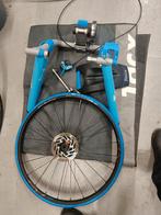 tackx satori + wiel en bevestiging voor schijfrem, Sport en Fitness, Wielrennen, Ophalen, Gebruikt