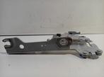 MOTORKAPSCHARNIER LINKS BMW 1 serie (F20) (13989610), Gebruikt, BMW