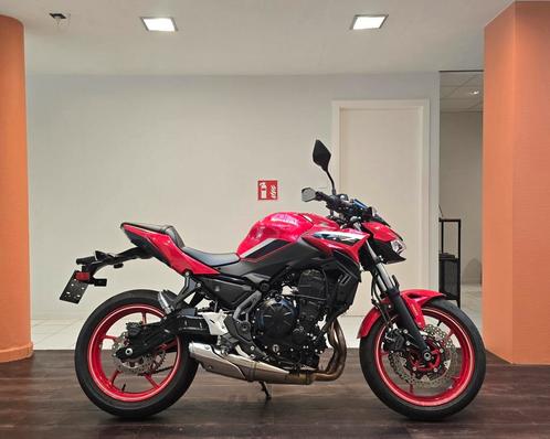 Kawasaki Z650 50th Anniversary**2022**1.415km**Garantie, Motoren, Motoren | Kawasaki, Bedrijf, Naked bike, meer dan 35 kW, 2 cilinders